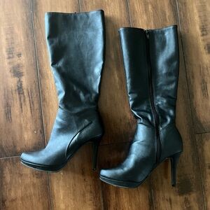 FIONI Black Heeled Knee HighBoots